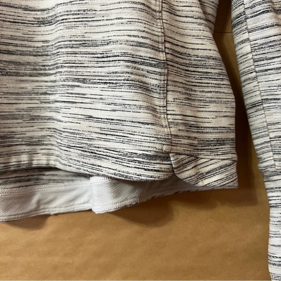 Lululemon | Runderful Long Sleeve Top Space Dye Camo Pullover Size 6 - Picture 7 of 14